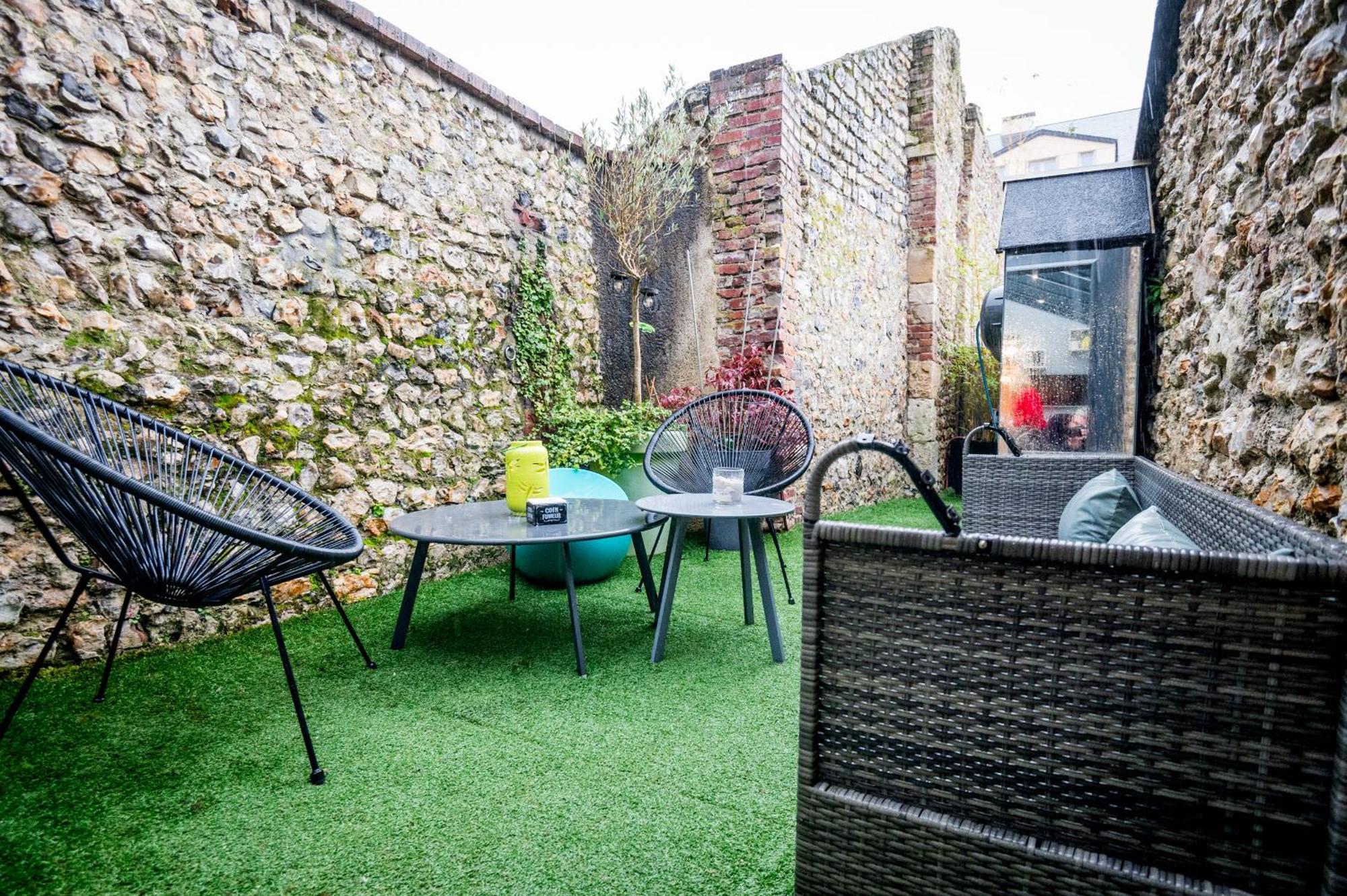 Holiday home Maison Leonard *